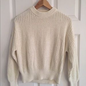 Fisherman style knit aritzia sweater